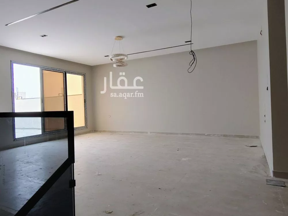 فيلا 8 غرف في اللؤلؤ 3