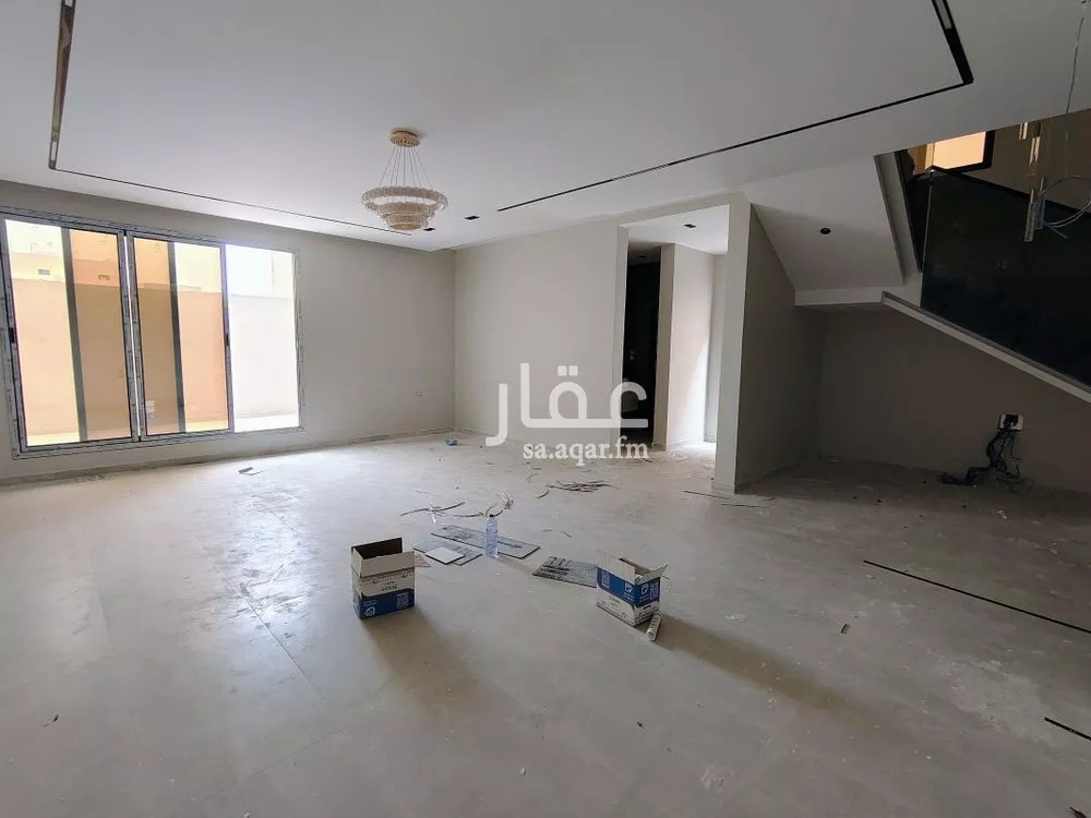 فيلا 8 غرف في اللؤلؤ 4