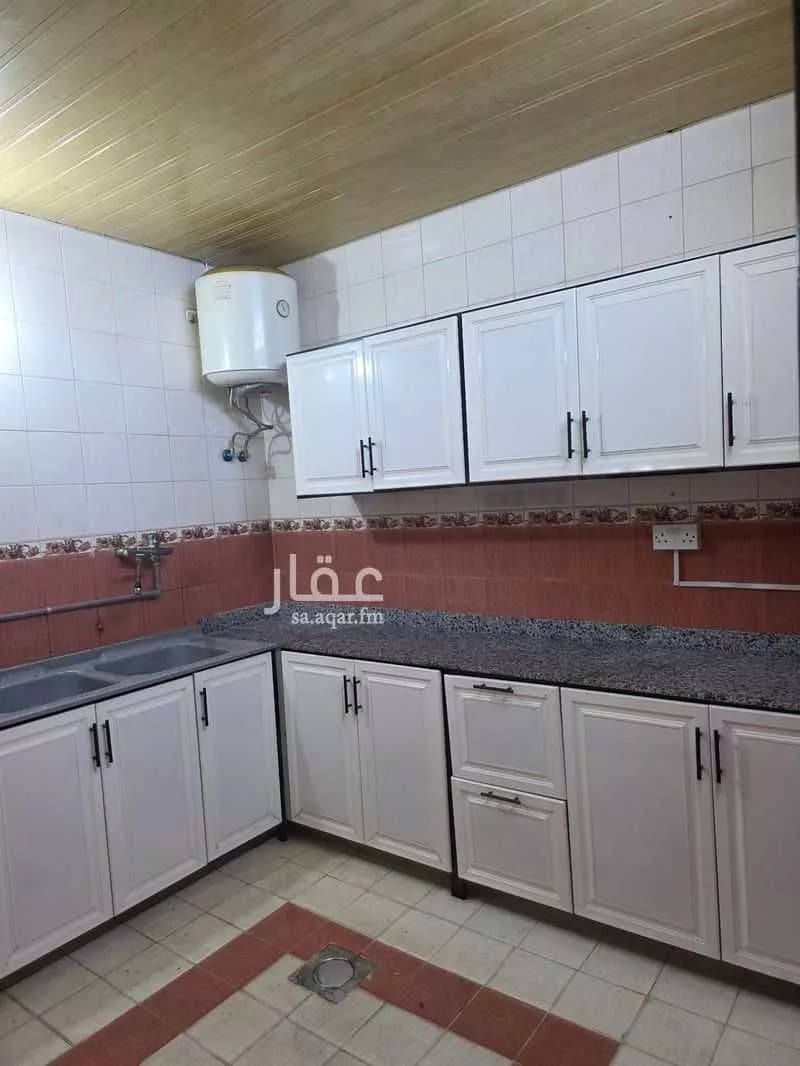 2 bedroom apartment in Ad Dhubbat 5
