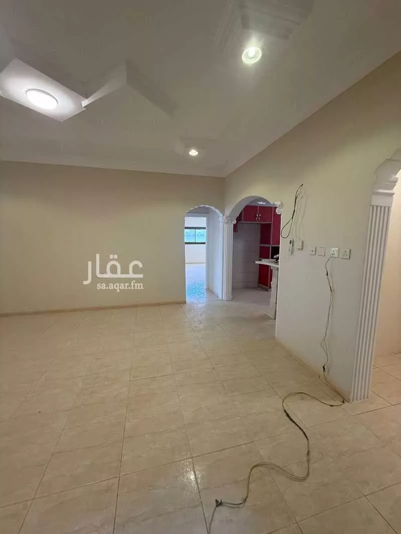 شقة 4 غرف في جرير 2