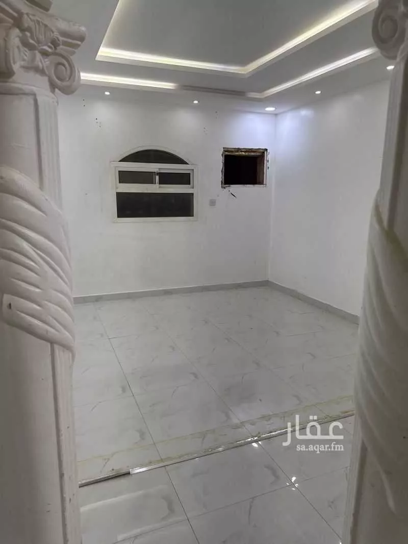 دور 4 غرف في العريجاء الغربية 3