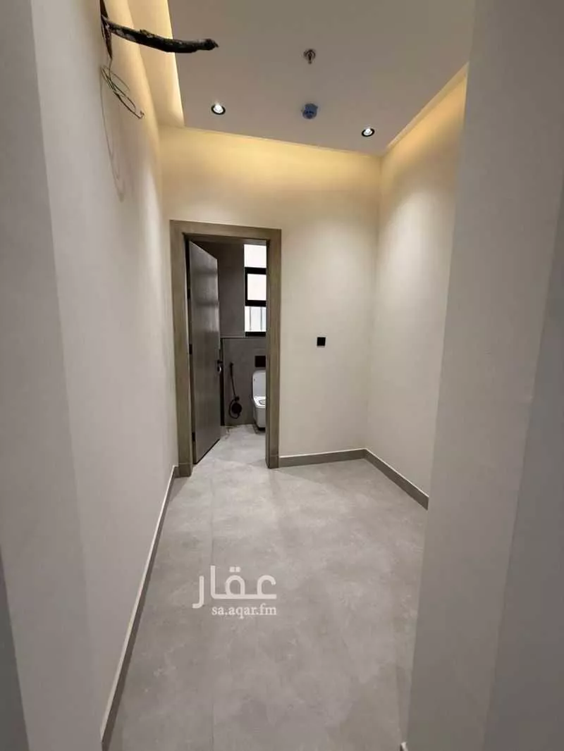 شقة 7 غرف في الرمال 2