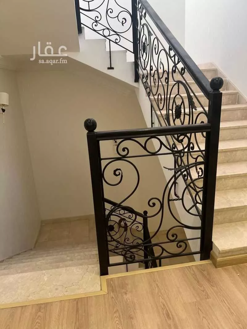 فيلا 7 غرف في الياقوت 3