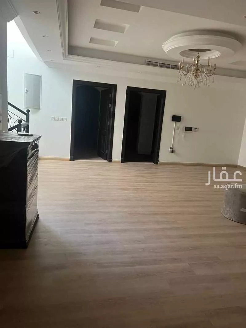 فيلا 7 غرف في الياقوت 9