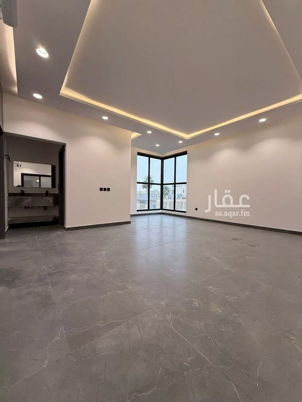 دور 3 غرف في العارض 3