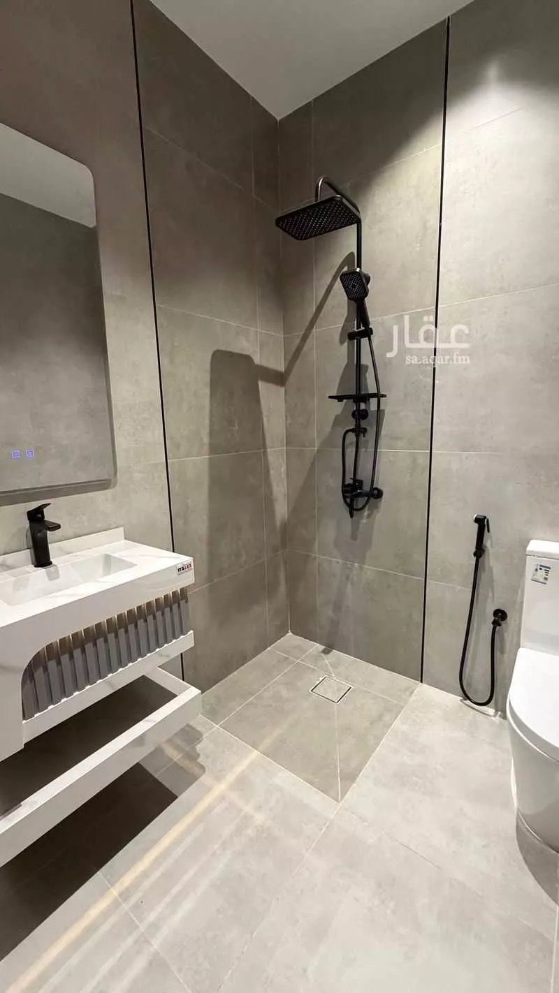 شقة 3 غرف في النعيم 3