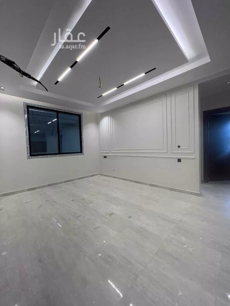 شقة 4 غرف في النزهة 1