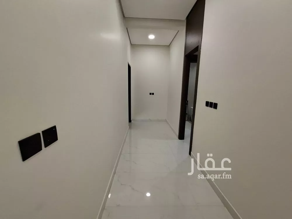 5 bedroom floor in Al Janadriyah 5