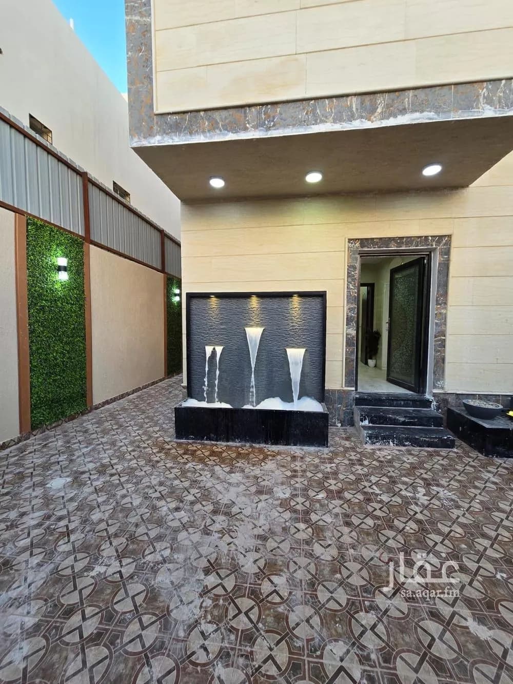 6 bedroom villa in Dahiat King Fahd 3