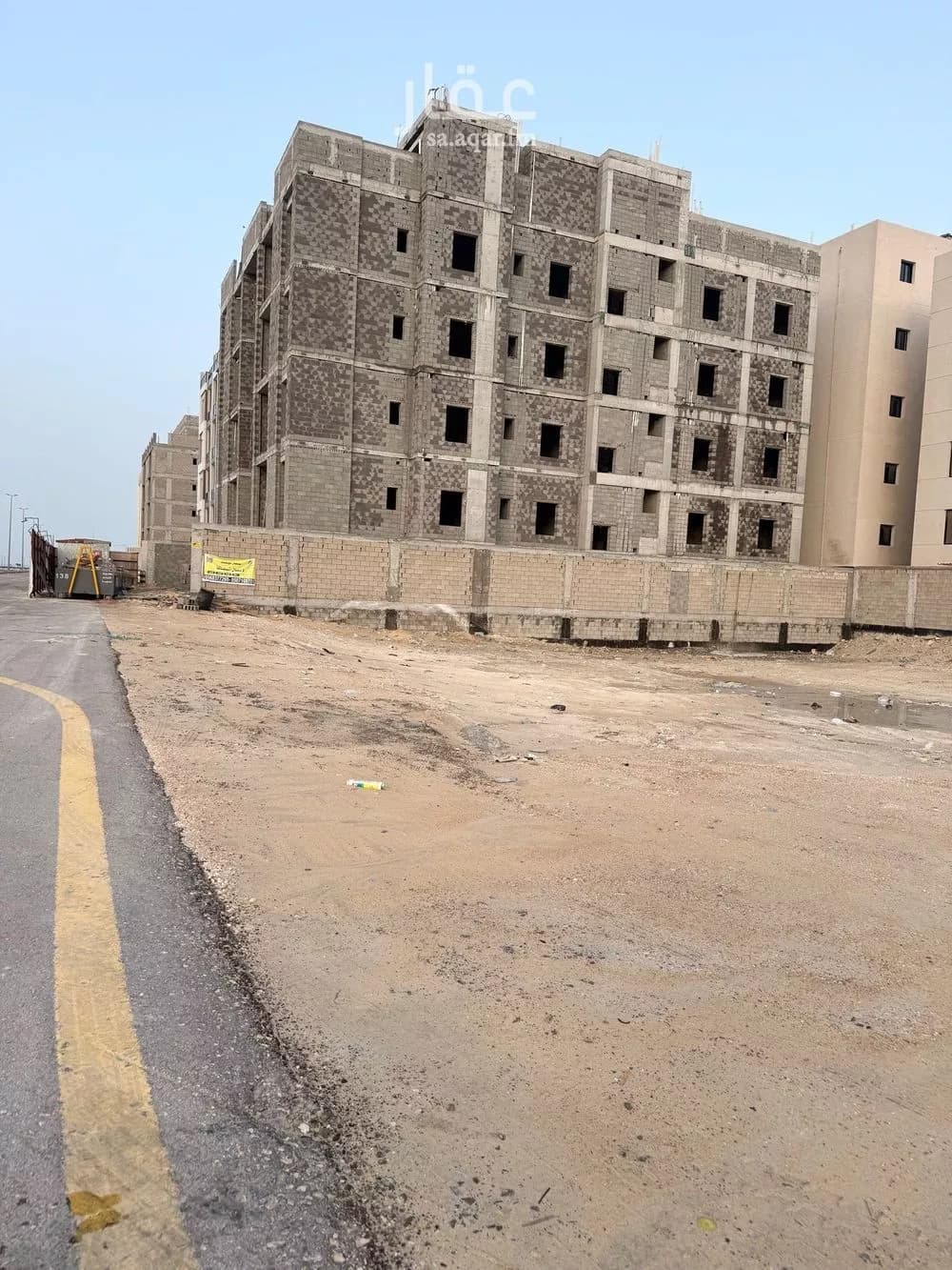 أرض 1207 م² في السيف 1