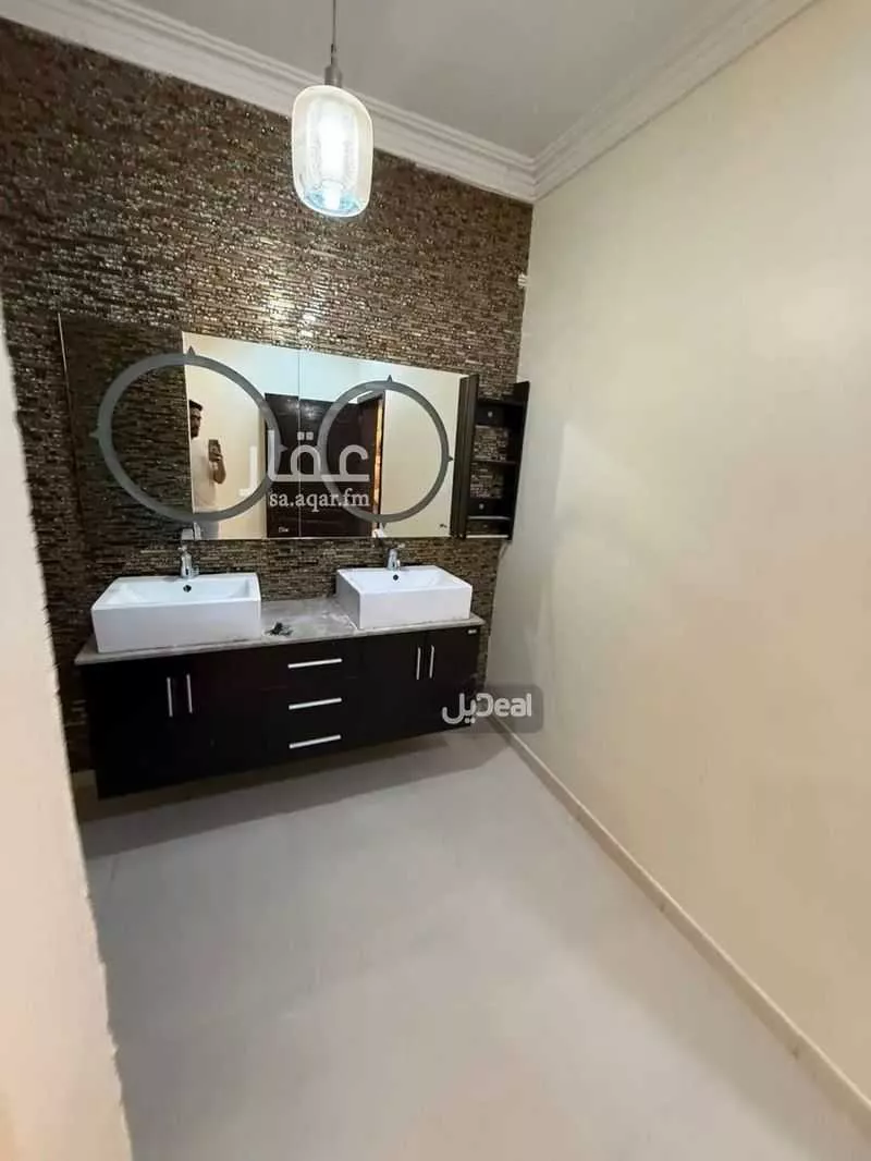 فيلا 7 غرف في الشعلة 4