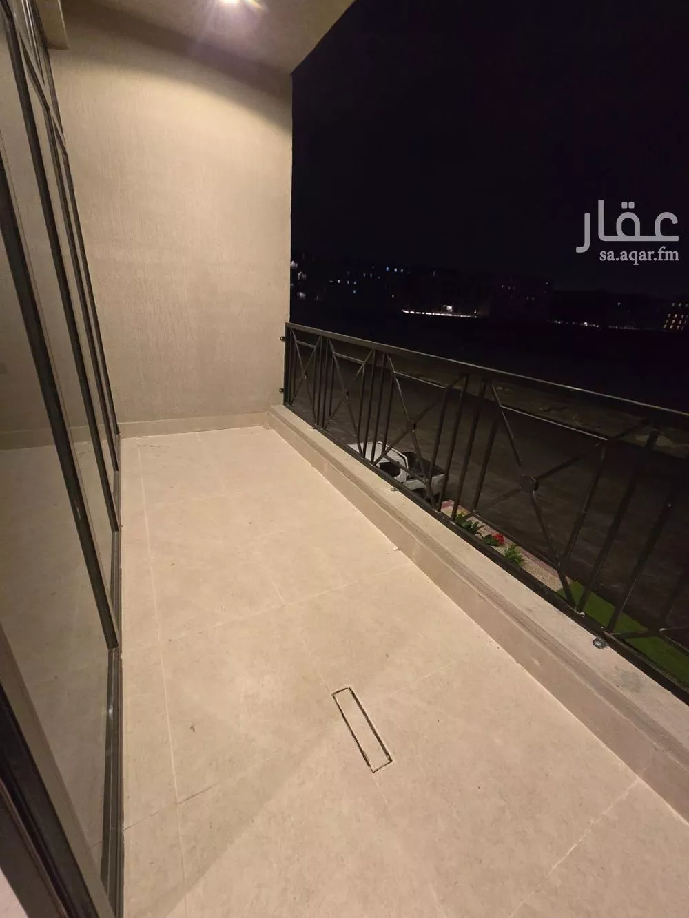 شقة 4 غرف في الحمرا 22