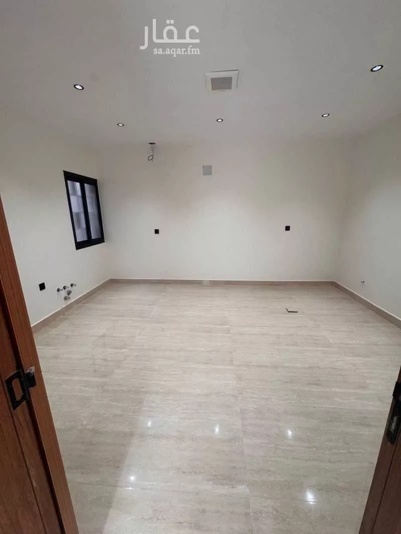 دور 5 غرف في عكاظ 5