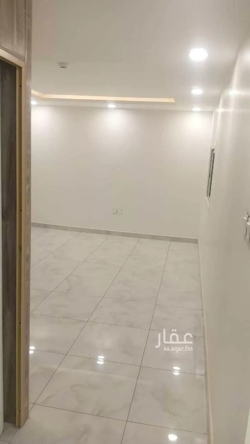 مكتب 70 م² في شبرا 2