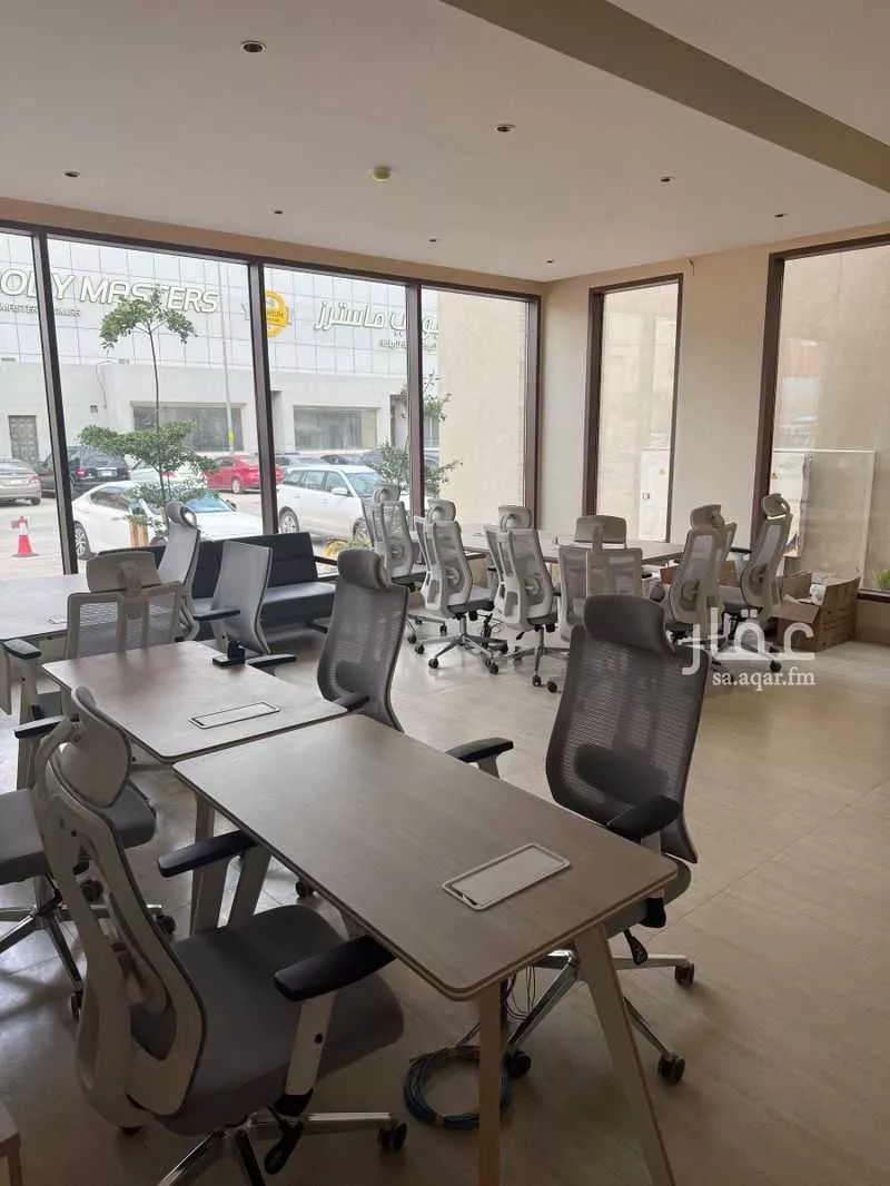 مكتب 155 م² في الروضة 7