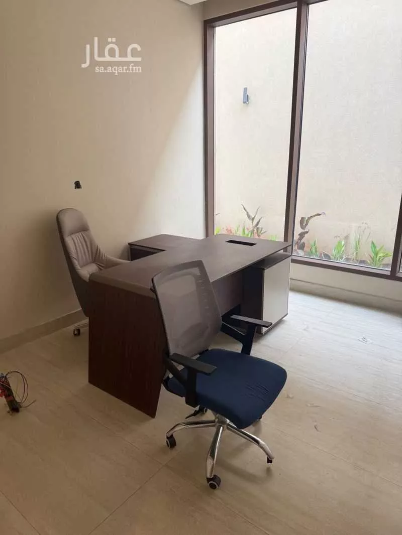 مكتب 155 م² في الروضة 8