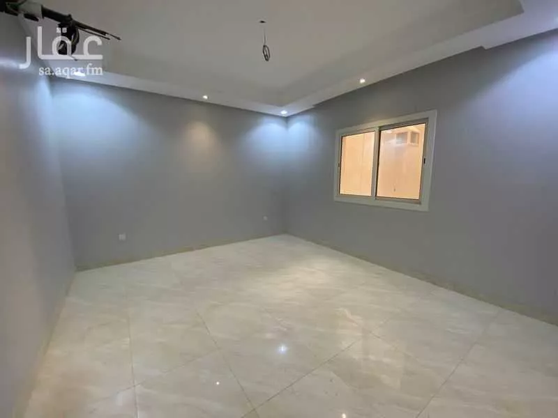 شقة 5 غرف في بطحاء قريش 3