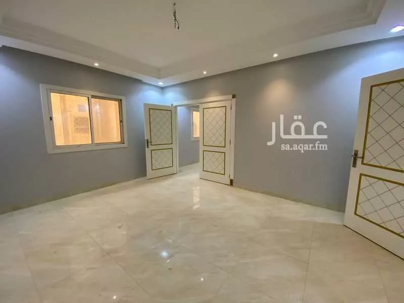 شقة 5 غرف في بطحاء قريش 5