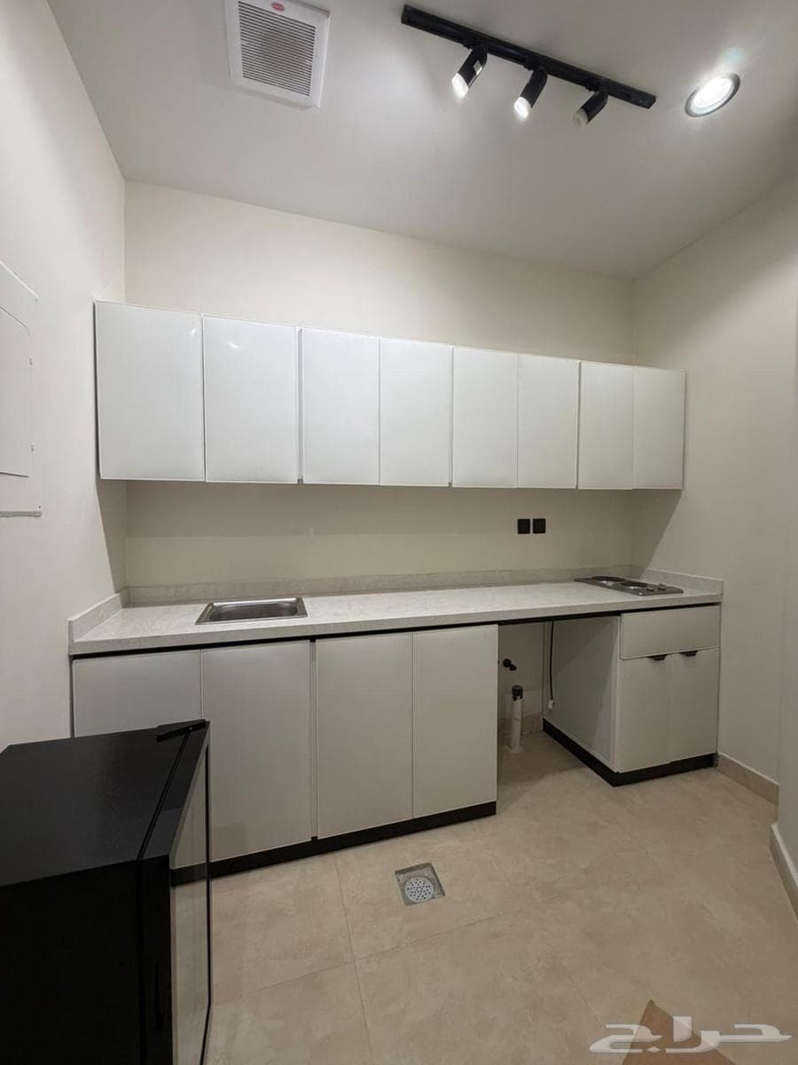 شقة 1 غرف في العارض 2