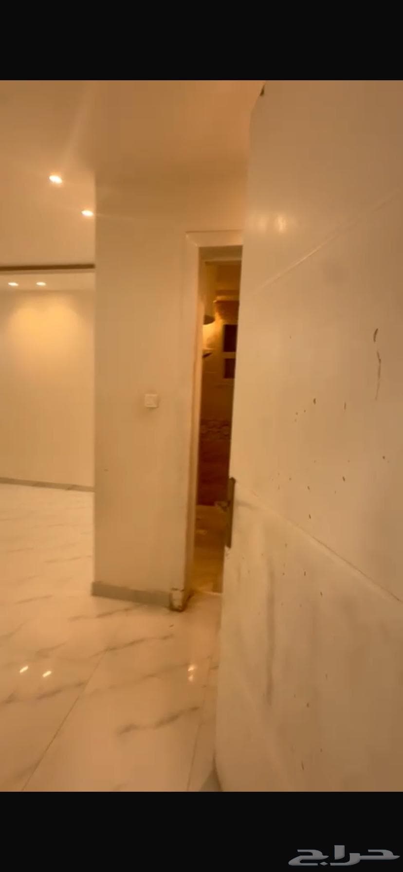 شقة 4 غرف في الرمال 7