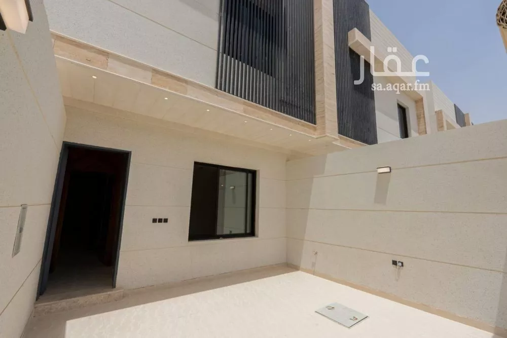 فيلا 5 غرف في عكاظ 5