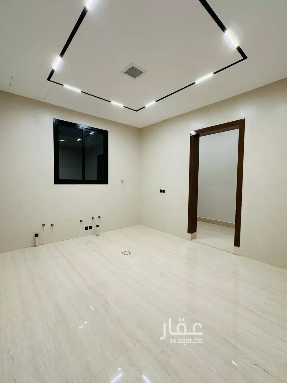 فيلا 6 غرف في الرمال 8