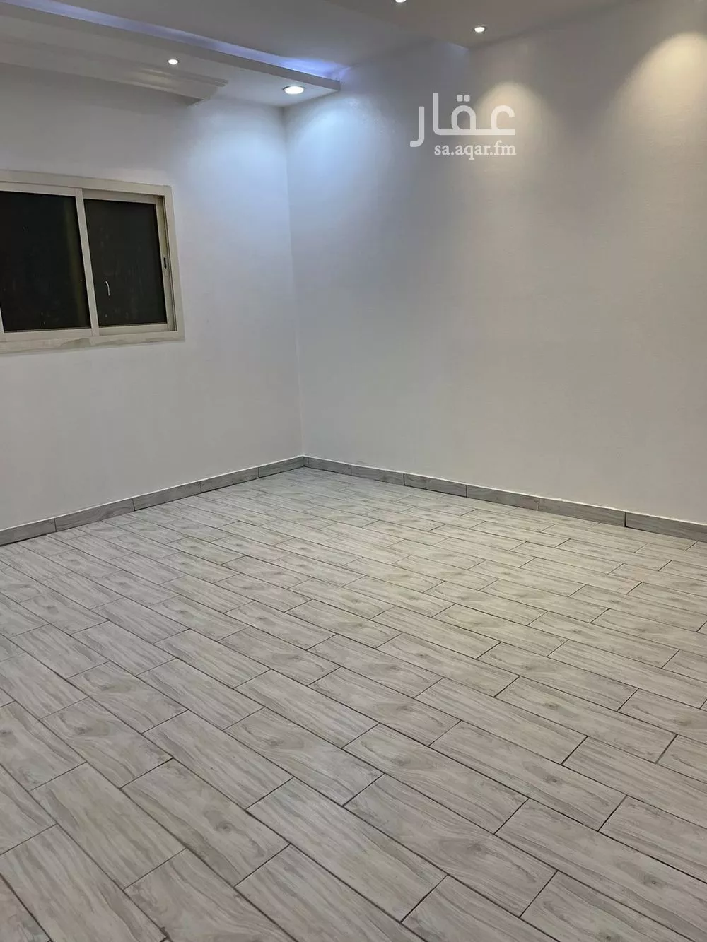 فيلا 14 غرف في القادسية 11