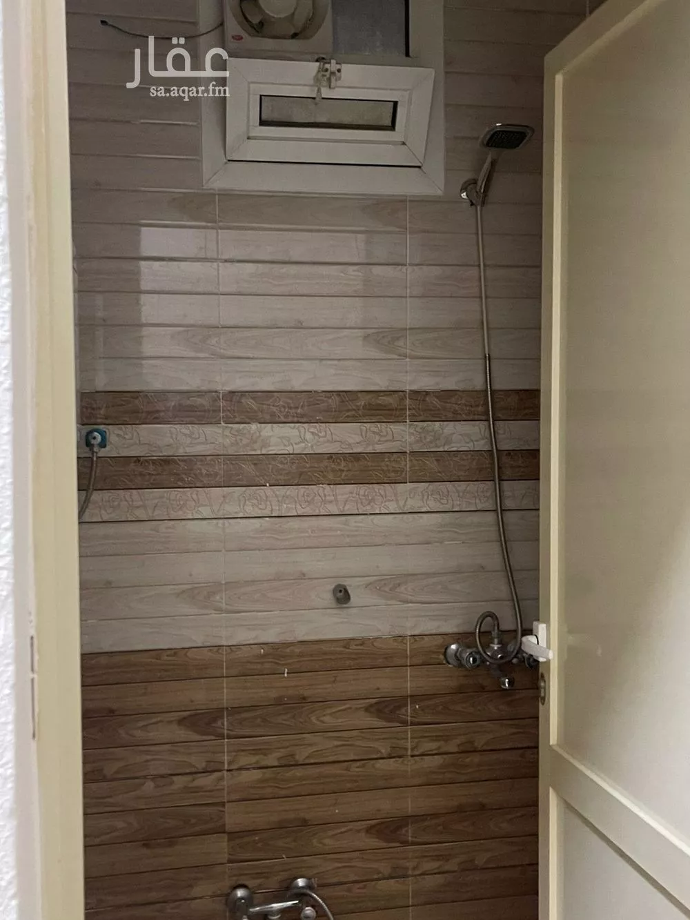 فيلا 14 غرف في القادسية 22