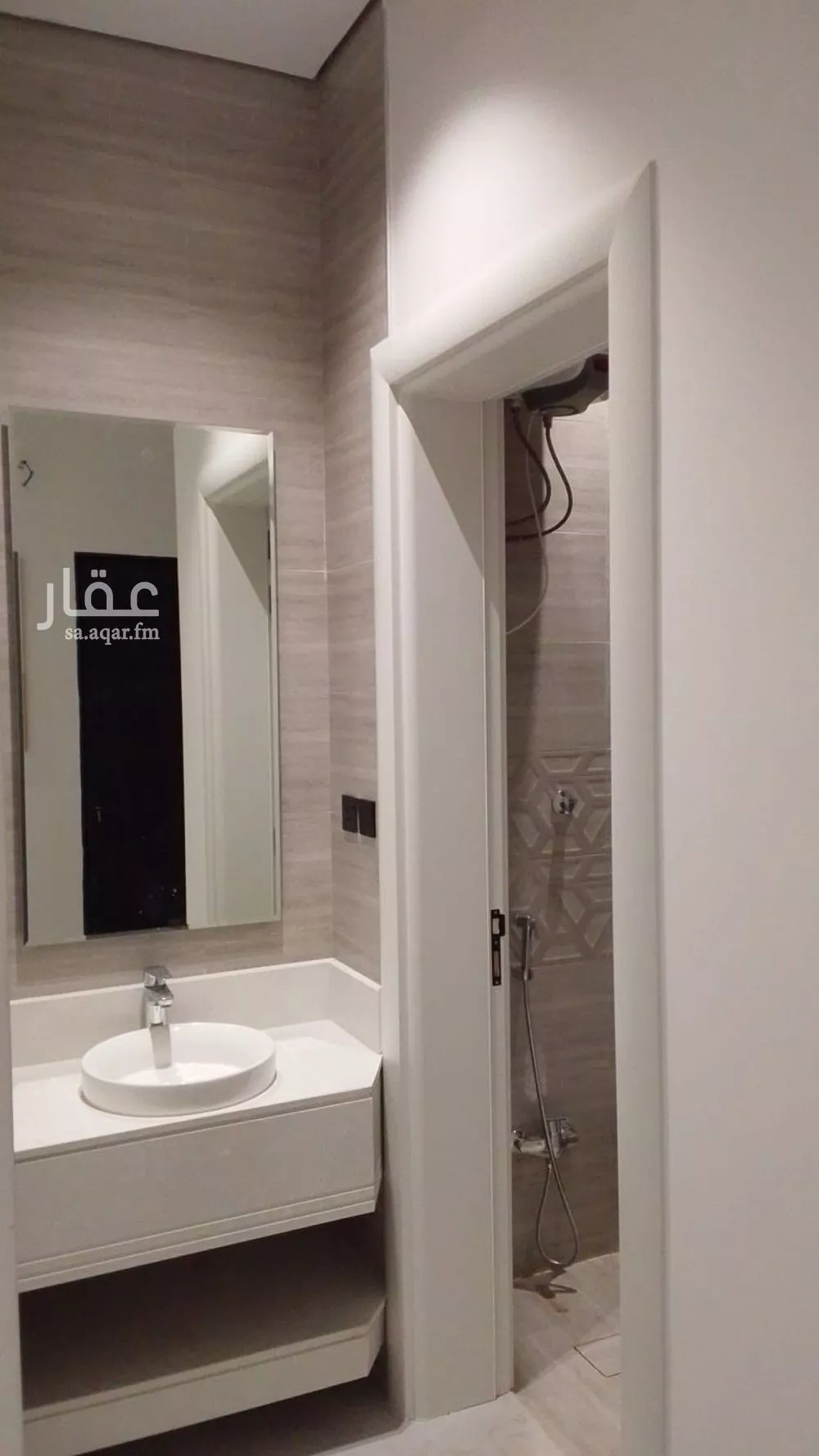 دور 4 غرف في ظهرة البديعة 13