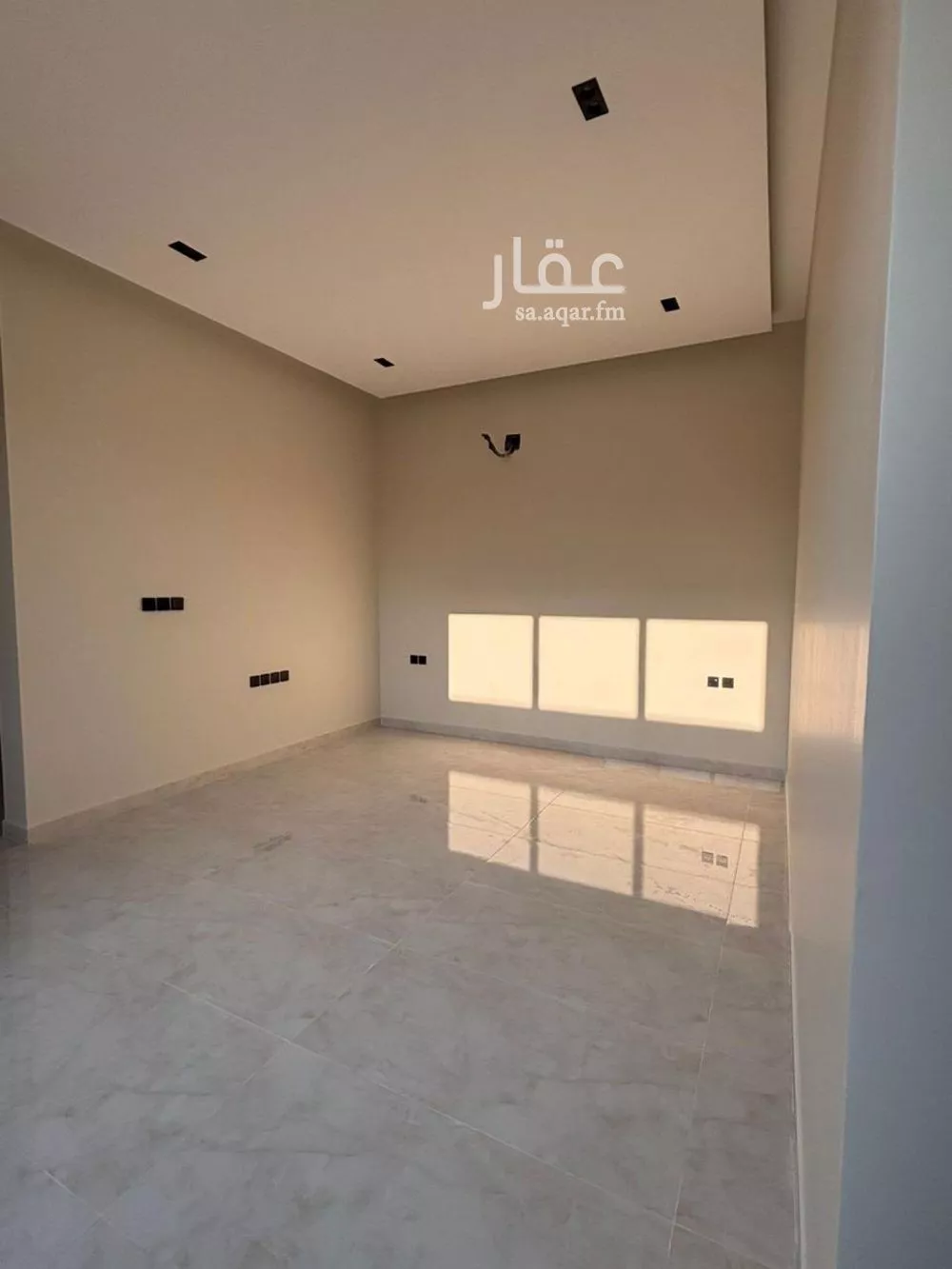 فيلا 5 غرف في المهدية 12