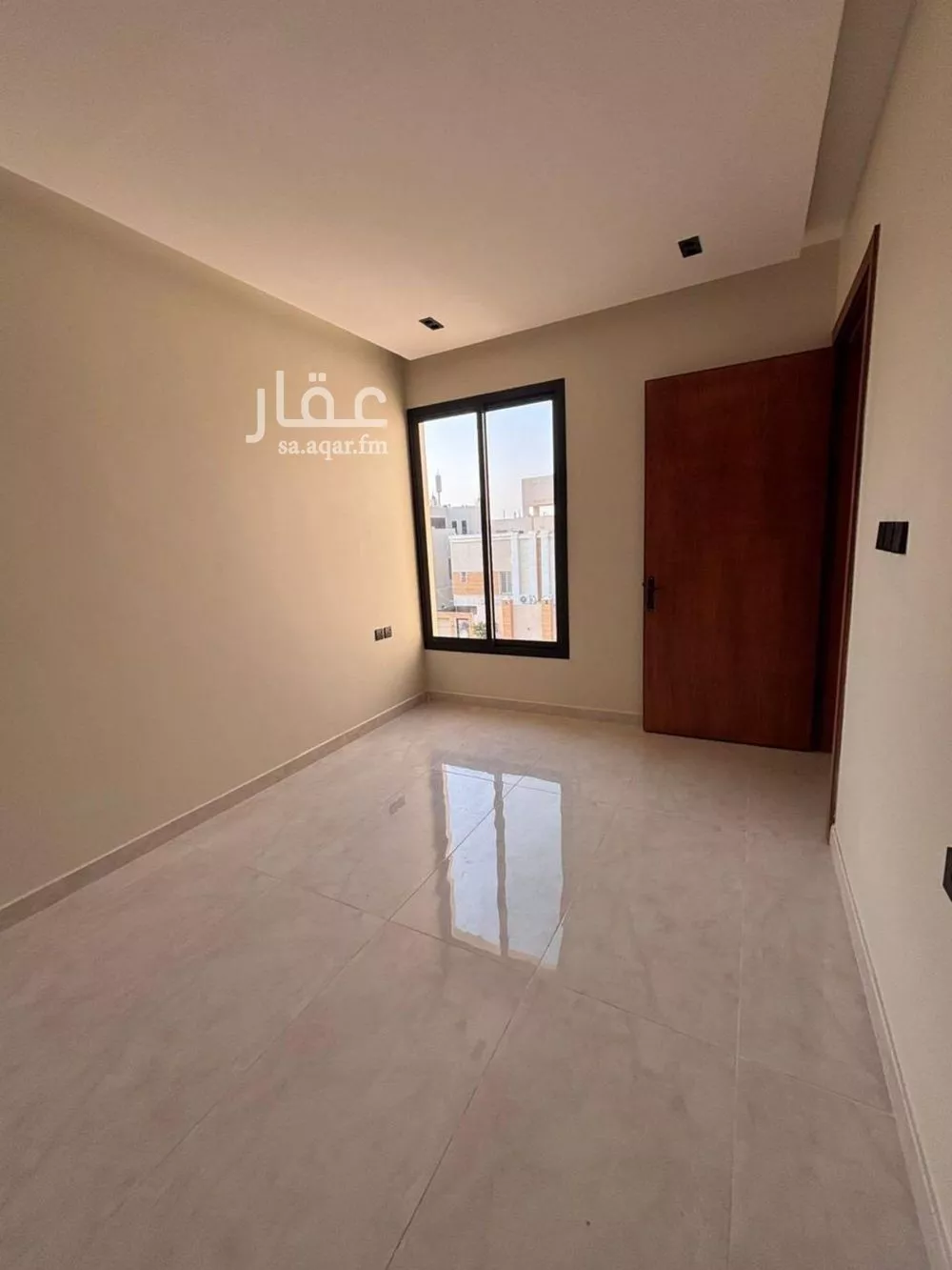 فيلا 5 غرف في المهدية 6