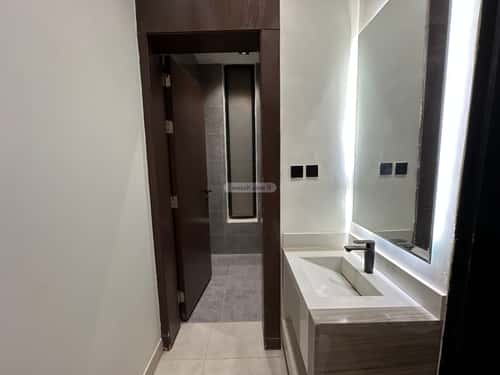 دور 4 غرف في المونسية 7