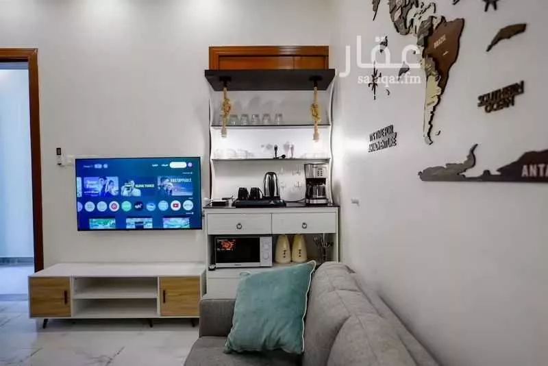 3 bedroom floor in Qurtubah 11