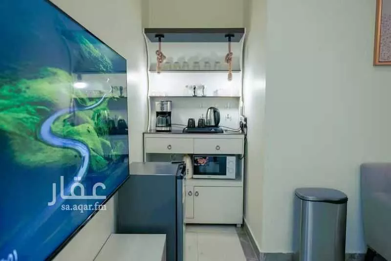 3 bedroom floor in Qurtubah 9