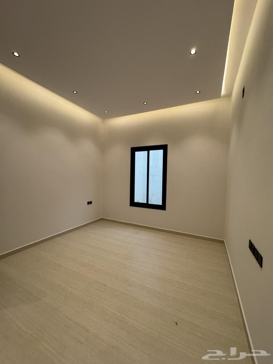 فيلا 7 غرف في الجنادرية 5