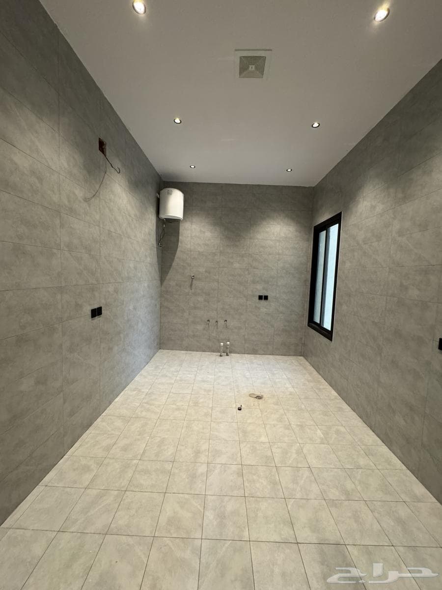 فيلا 7 غرف في الجنادرية 6