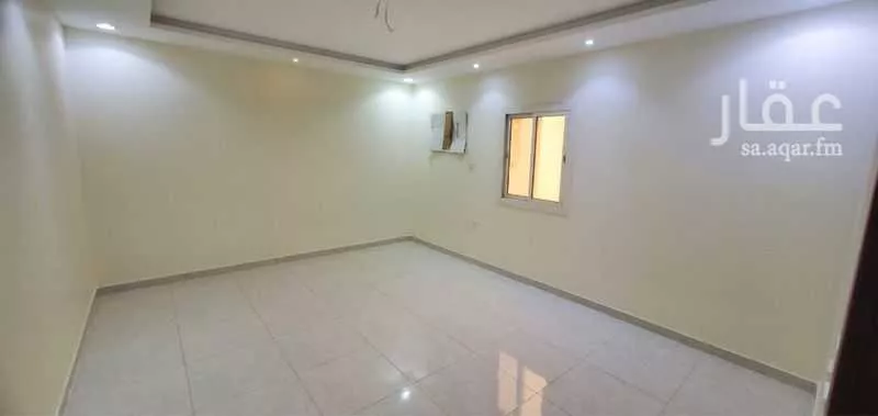 شقة 4 غرف في طيبة 2