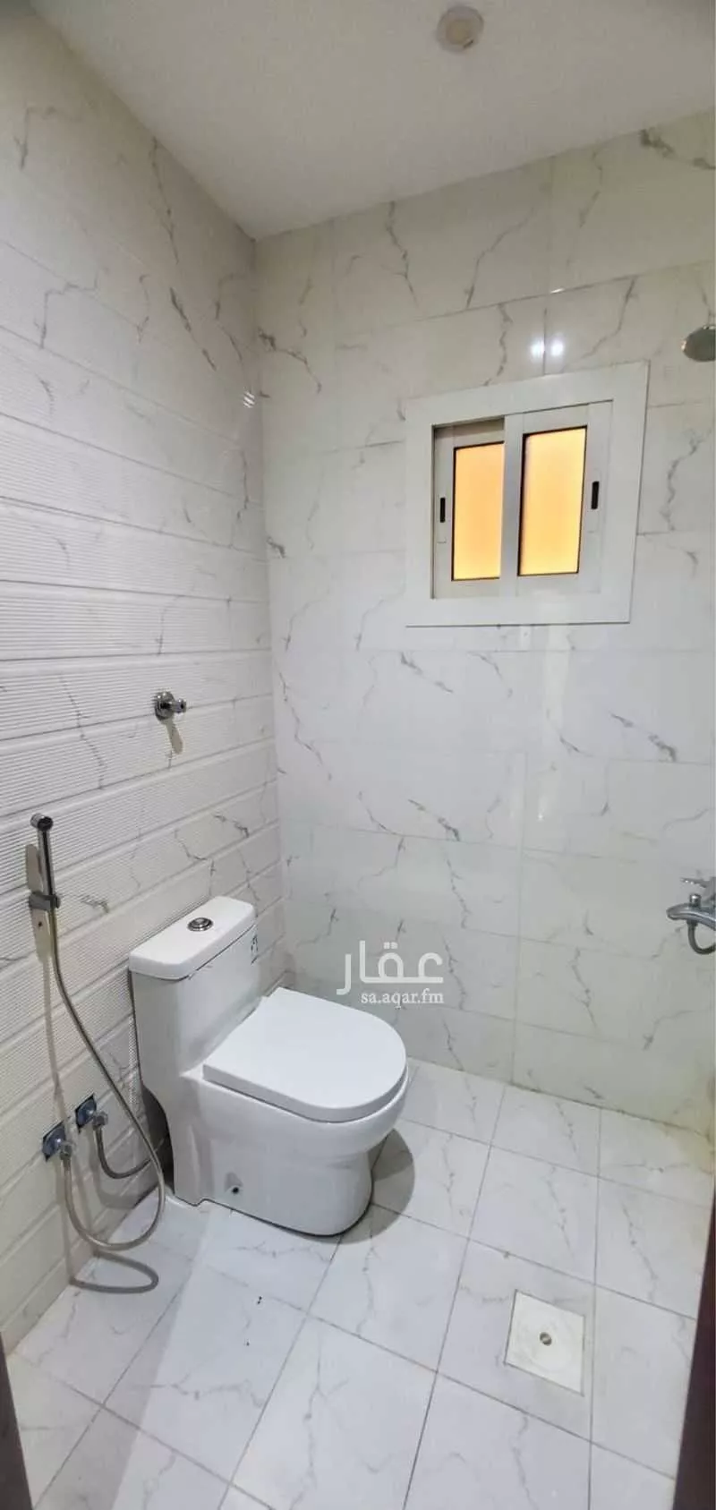 شقة 4 غرف في طيبة 6