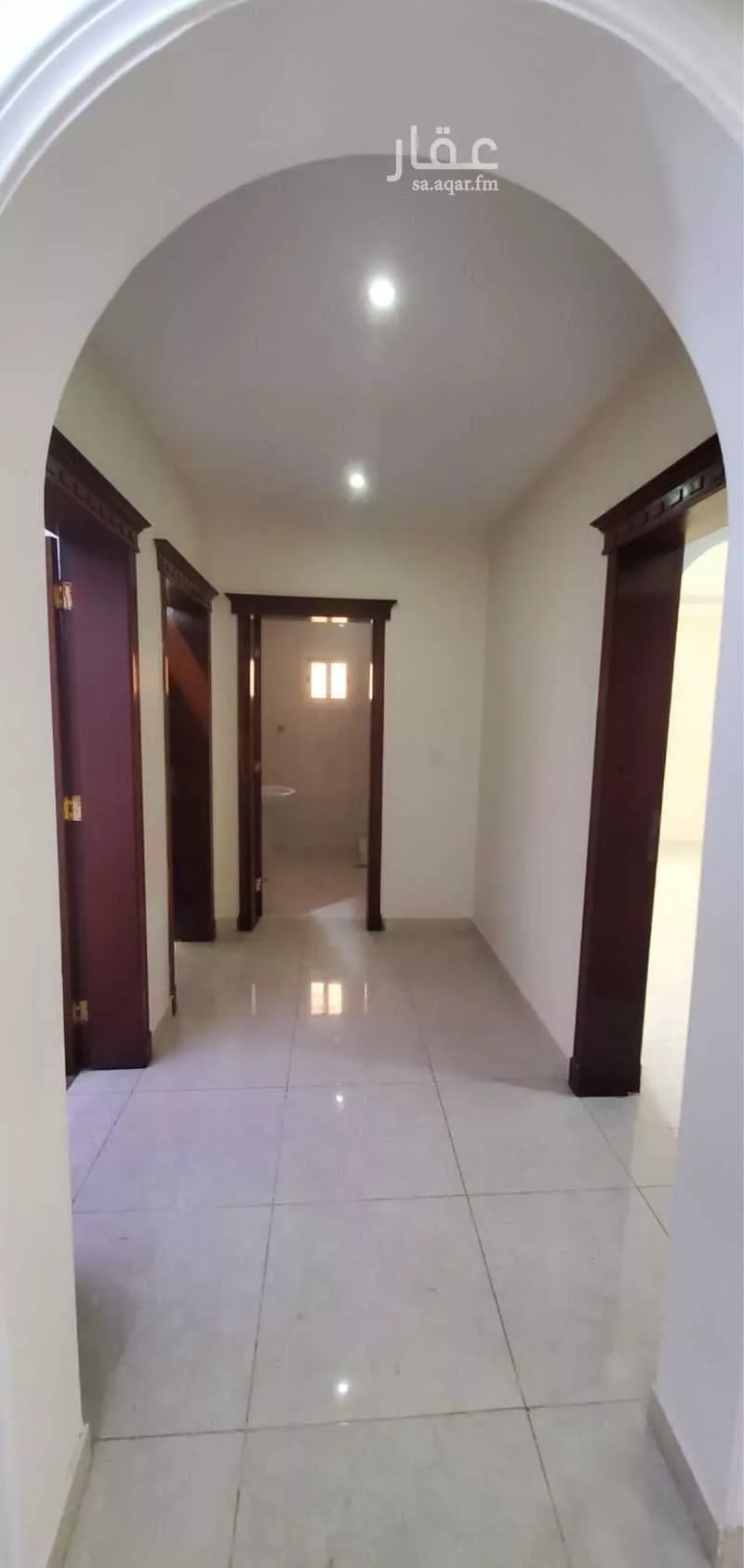 شقة 4 غرف في طيبة 7