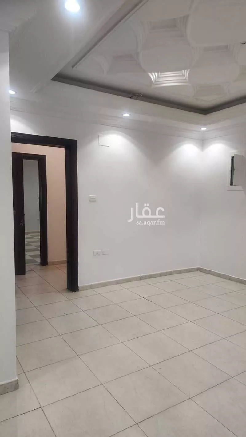 عمارة 625 م² في النزهة 2