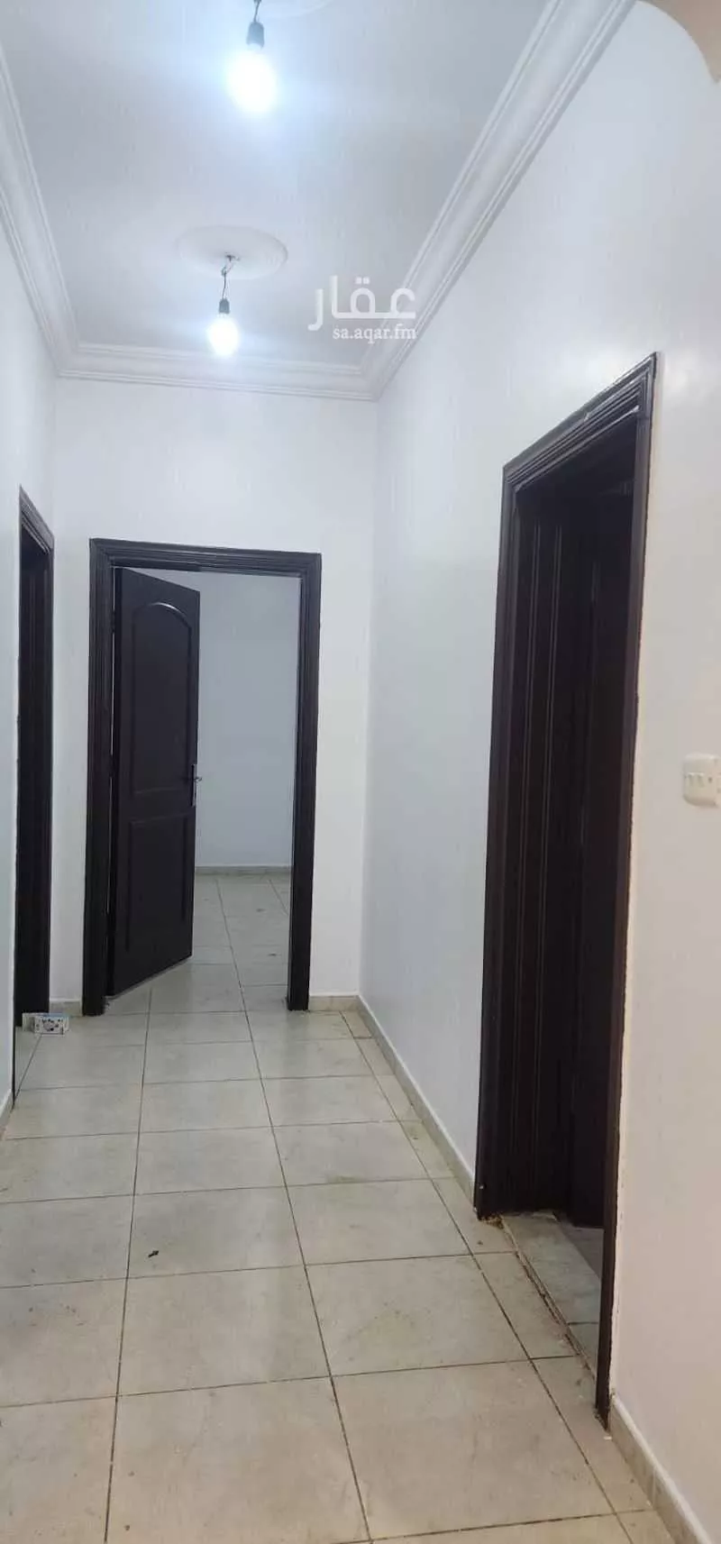 عمارة 625 م² في النزهة 7