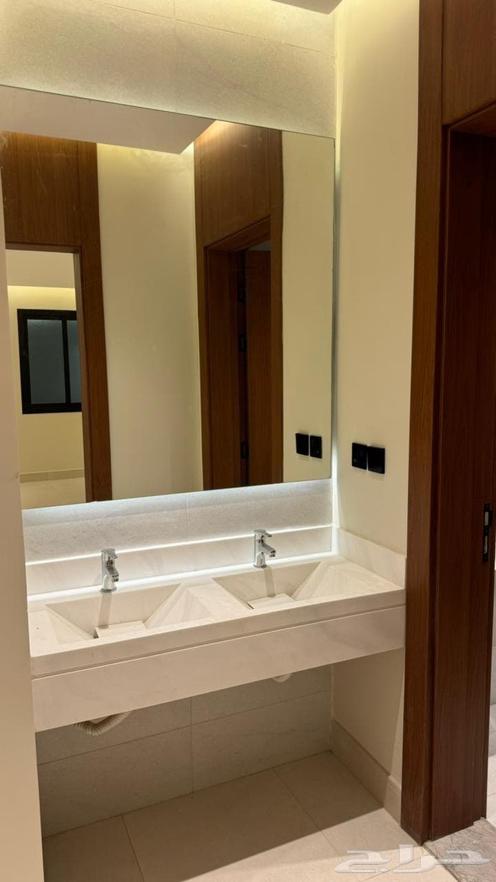 شقة 4 غرف في المروة 14