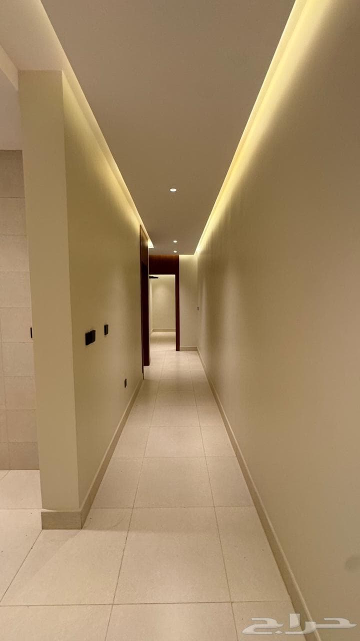 شقة 4 غرف في المروة 5