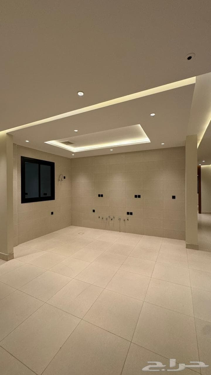 شقة 4 غرف في المروة 10