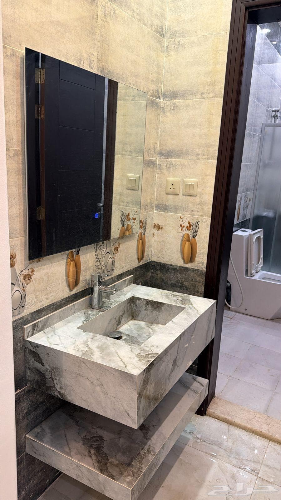 4 bedroom apartment in Al Yaqout 8