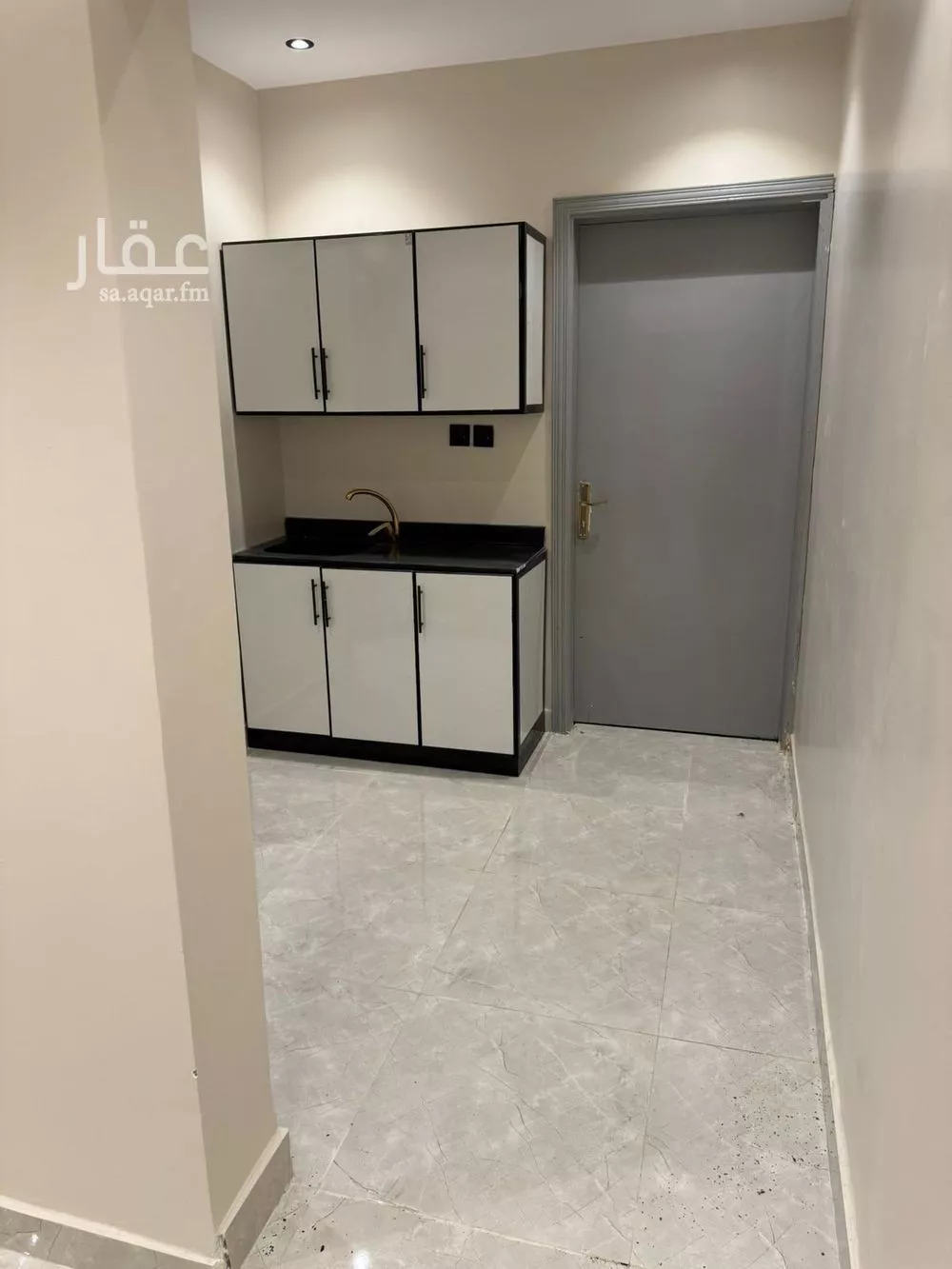 دور 1 غرف في العقيق 2