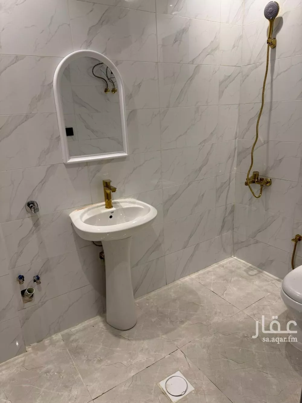 دور 1 غرف في العقيق 4