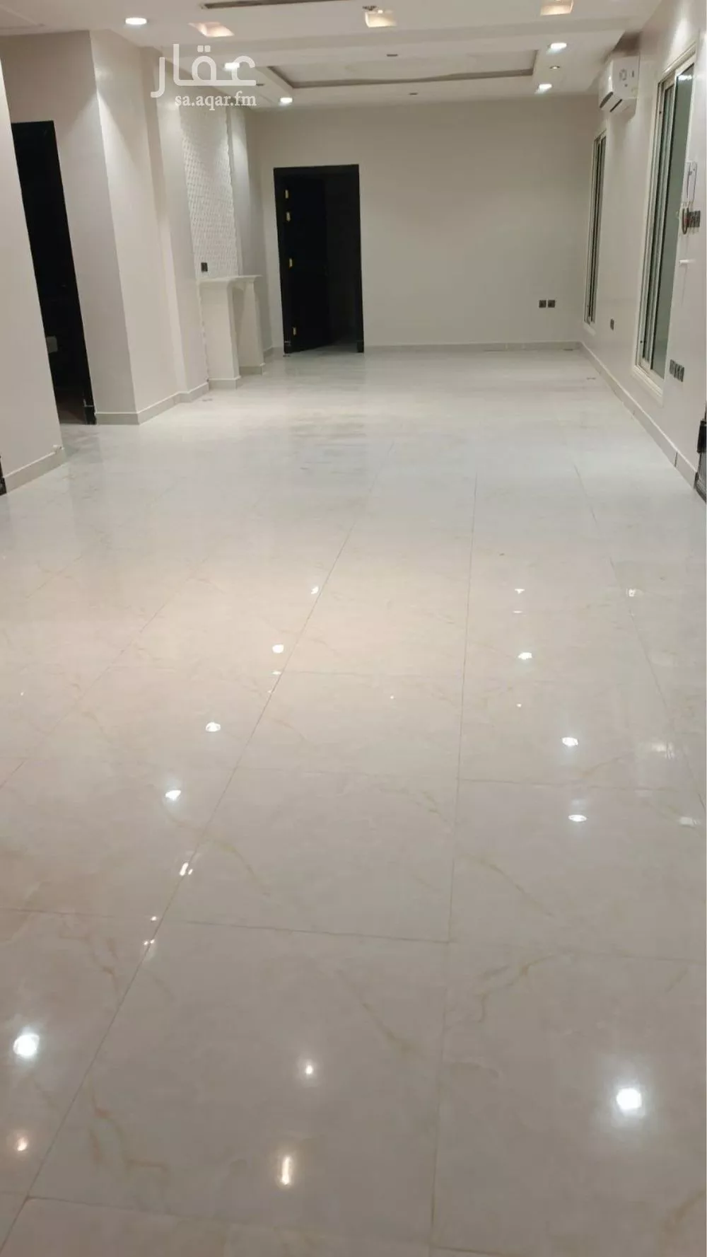 فيلا 4 غرف في النرجس 10