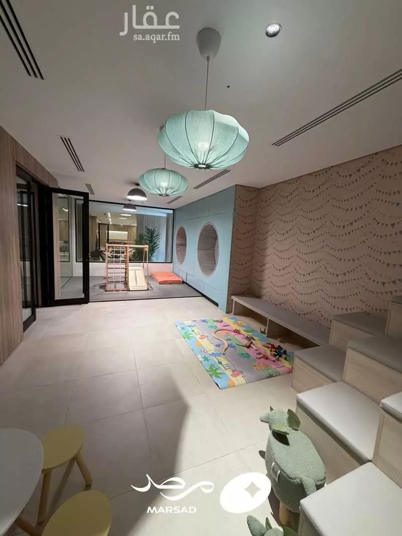 شقة 4 غرف في العارض 16