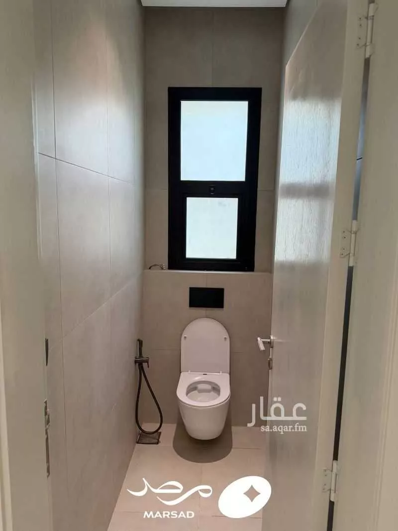 شقة 4 غرف في العارض 6